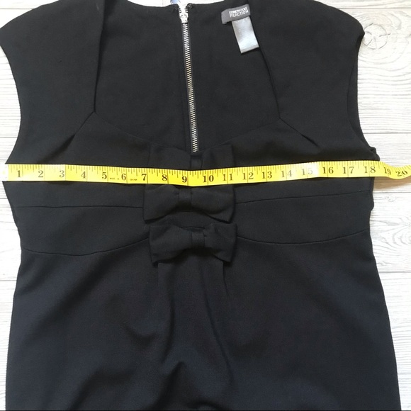 KENNETH COLE REACTION Cap Sleeve Black Dress with Exposed Zipper and Three Bows - Picture 10 of 10
